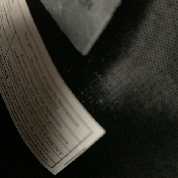 Bugatti Expandable Executive Carrying Case w/ handles/adjustable shoulder strap - Picture 11 of 17